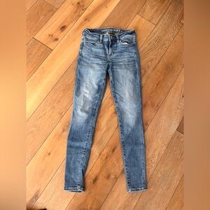 American Eagle Outfitters Women's Blue Straight Jeans